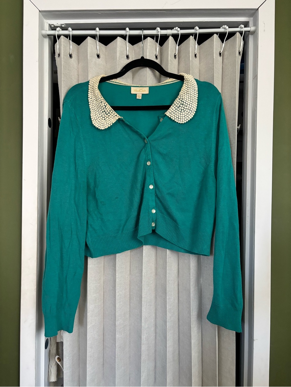 Modcloth retro Peter Pan cropped cardigan